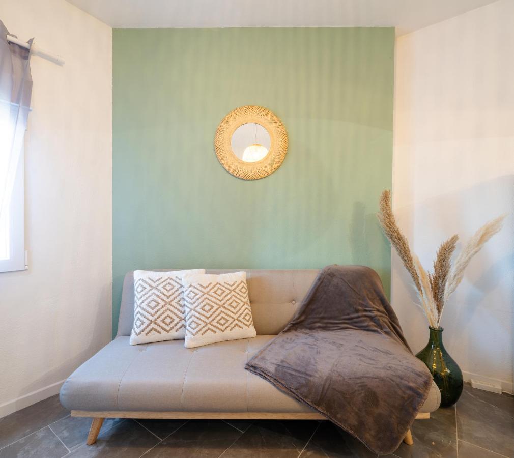 Bonito apartamento equipado, cerca de la playa Ampuriabrava Exterior foto